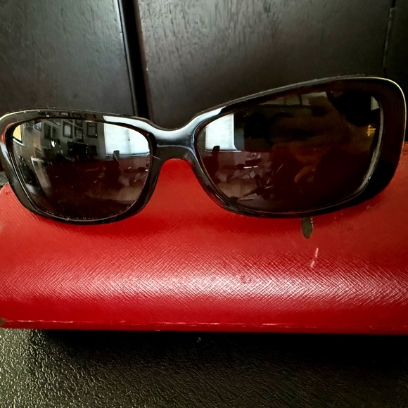 Cartier Prescription Sunglasses; -2.25 nearsighted; Hand Made in France - Picture 1 of 4